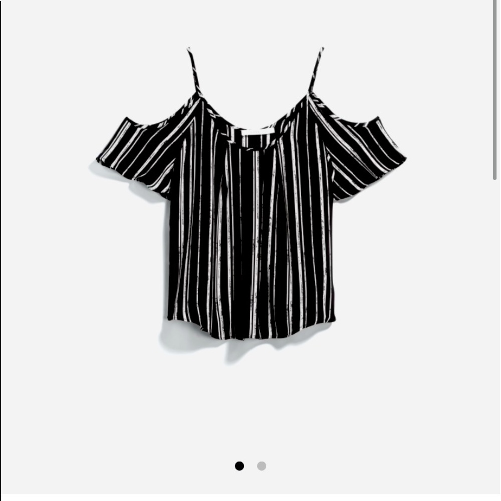 Lush cold shoulder blouse - stitch fix.